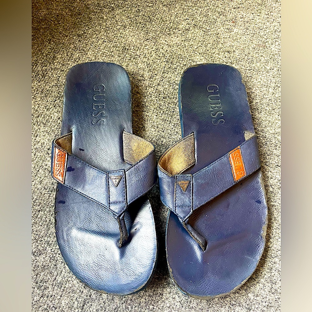 GUESS Men's Navy Blue Flip Flops – Size 13